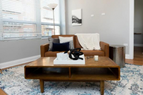 Modern River West 2BR with W&D by Zencity